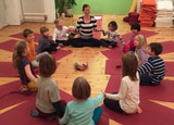 kinderyoga gruppe